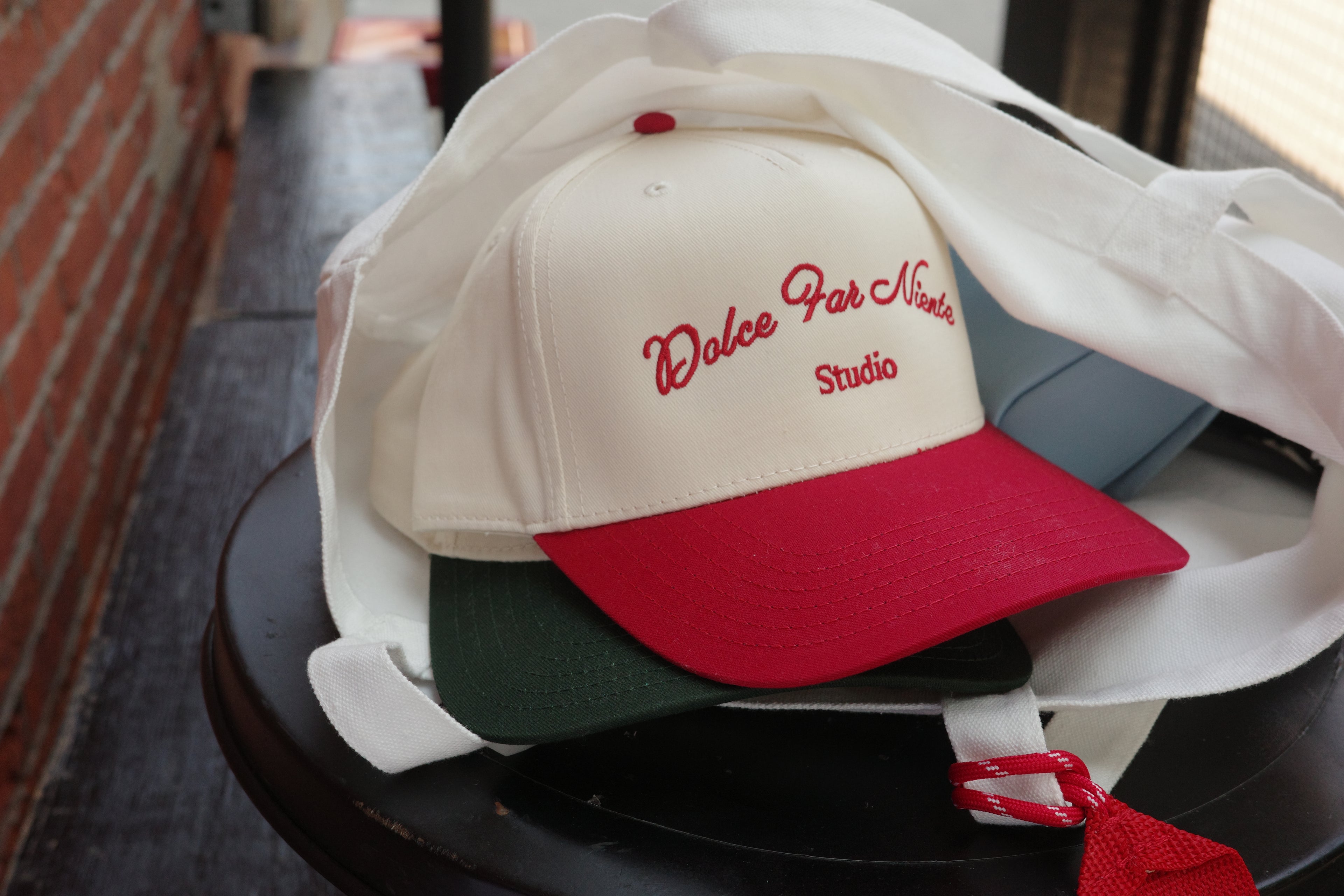 Signature Canvas Red